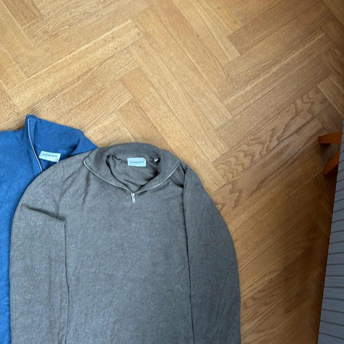 Två snygga halfzips från linderbergh  - 93