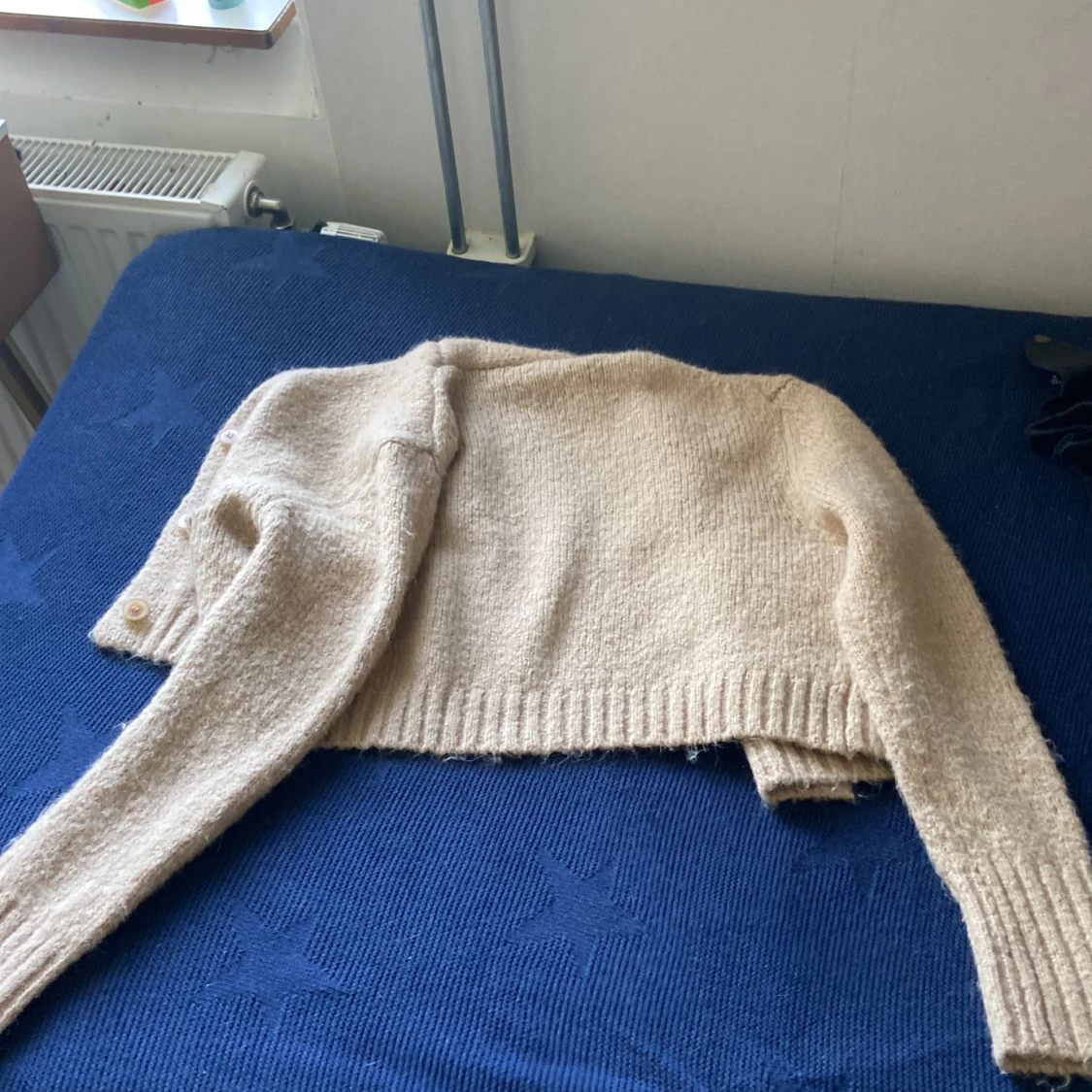 Den är tjock den är med tyg  - 93