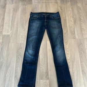 Replay jeans - Ett par snygga Replay jeans som är 9/10 skick nypris på dessa var 1250 men vårat pris är 299