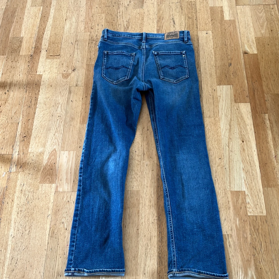 Blå jeans från Replay - 90