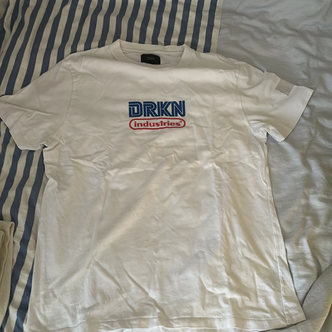 DRKN tröja.