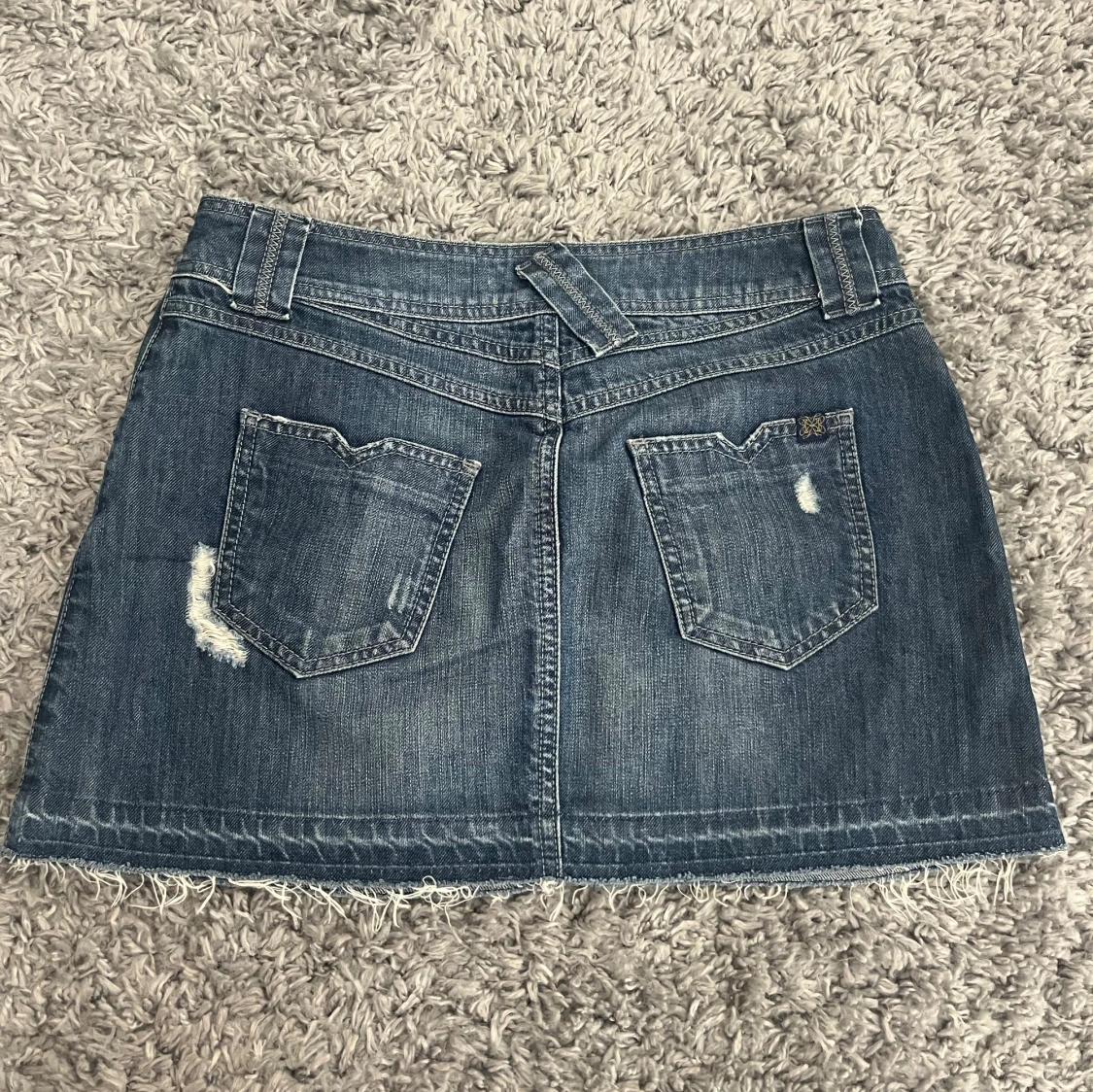 Lågmidjad jeanskjol - 90