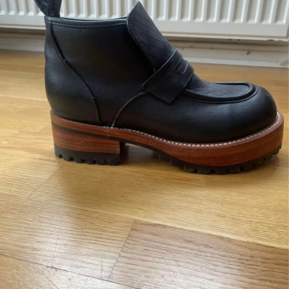 Unika orginal Buffalo Vintage från 70-talet. Helt oanvända.. Kengät.