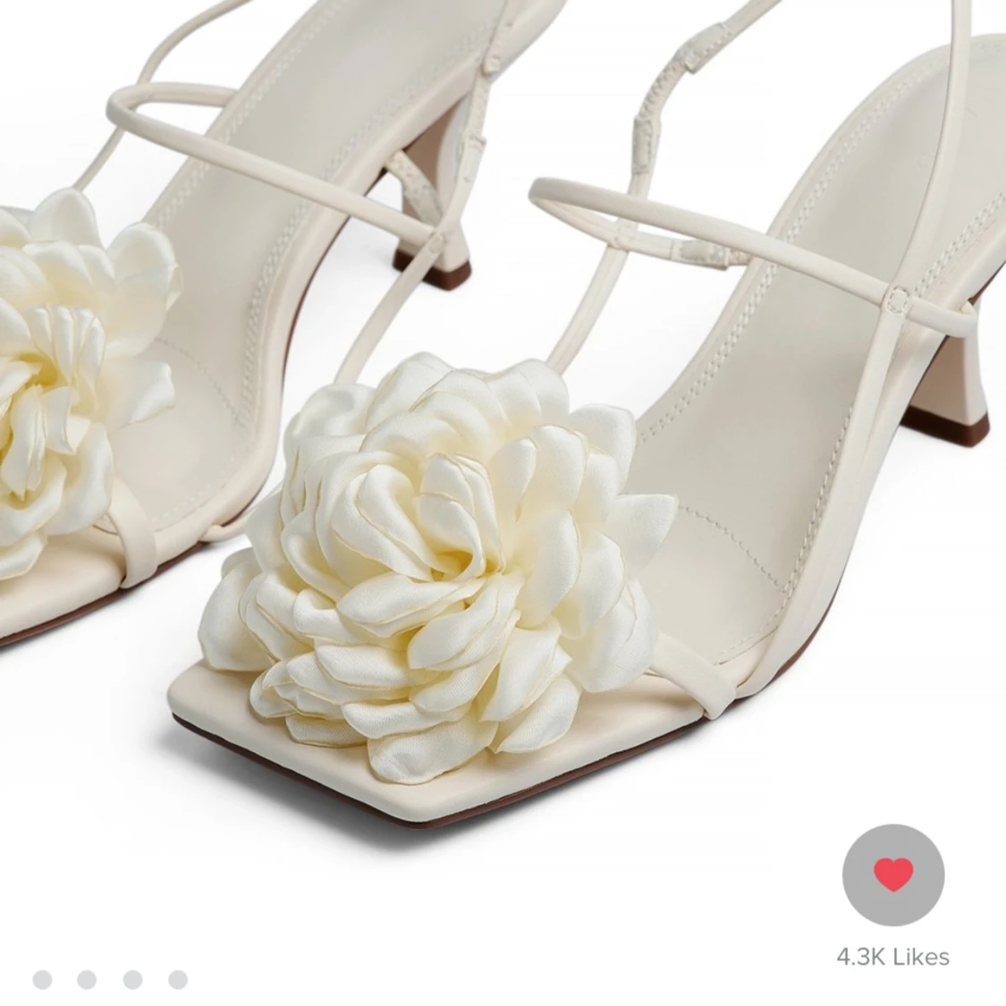 Klackskor med blomdetalj - 90