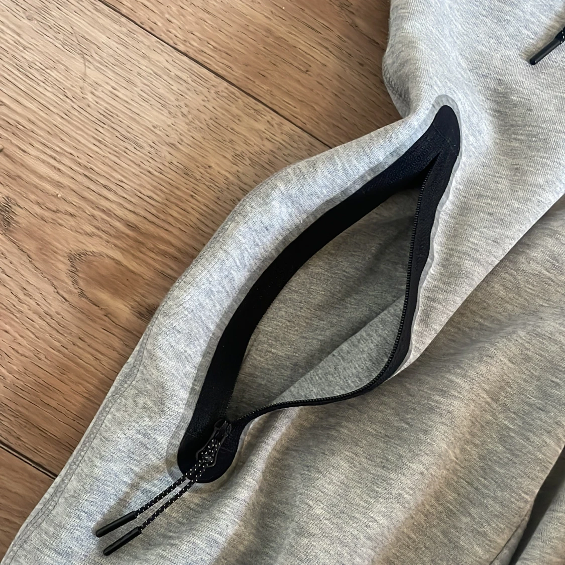 Grå mjukisbyxor från Nike - 92