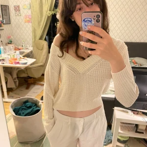 Cropped Stickad Tröja - Mysig och fin stickad topp från h&m! 