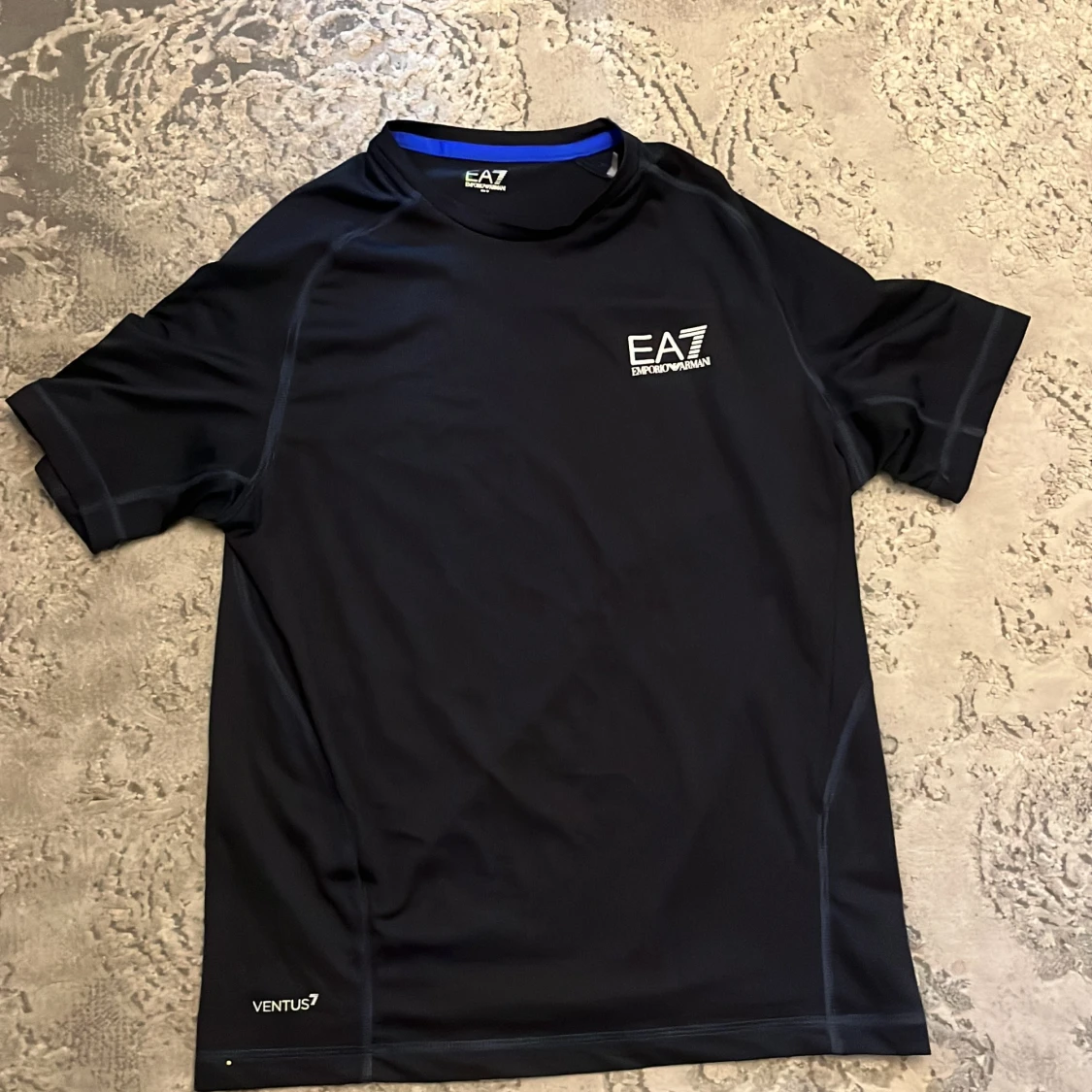 EA7 t-shirt