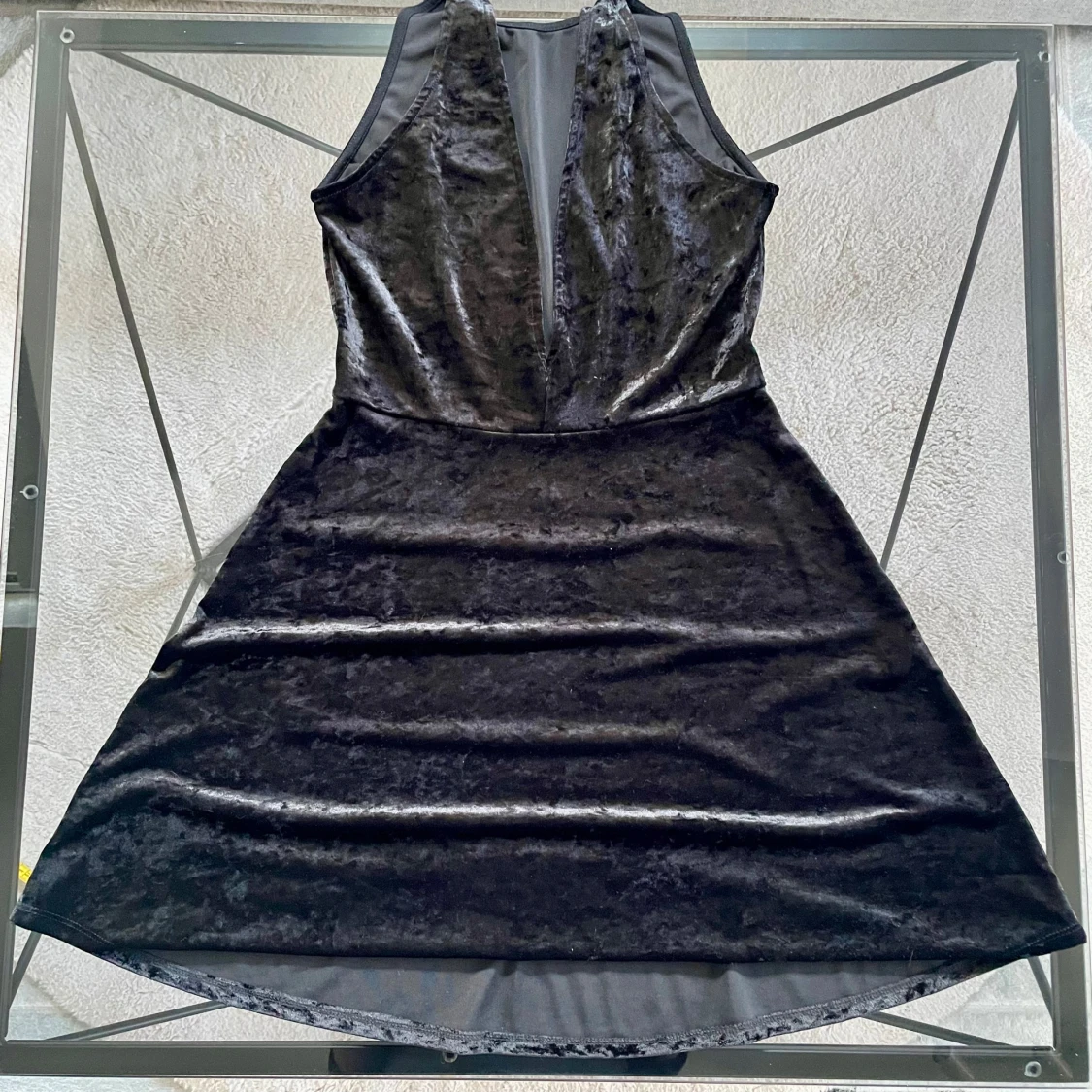 Svart sammet klänning