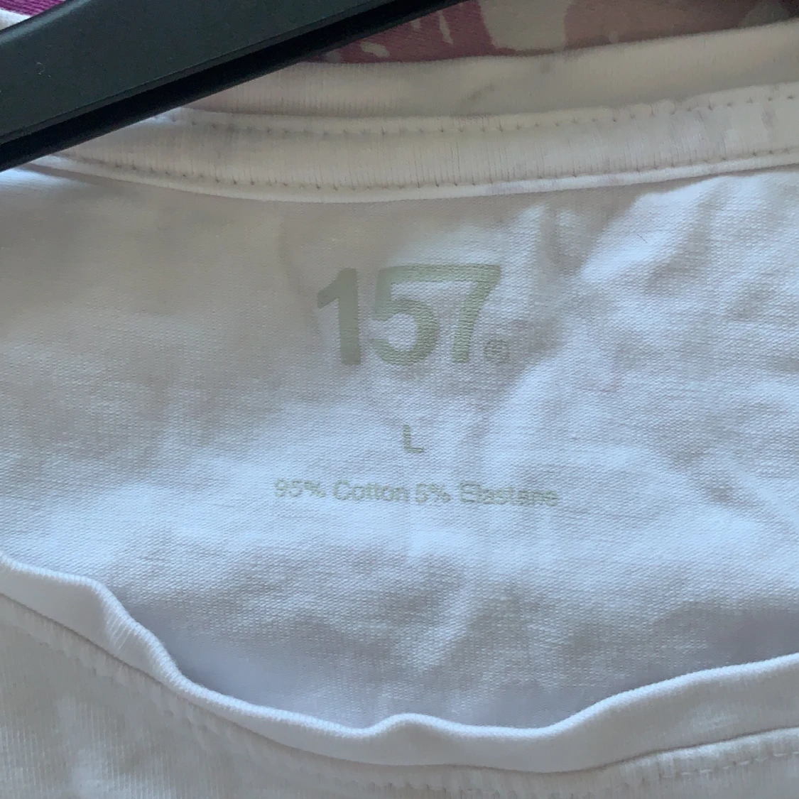 Ljuslila croppad t-shirt från 157 - 2