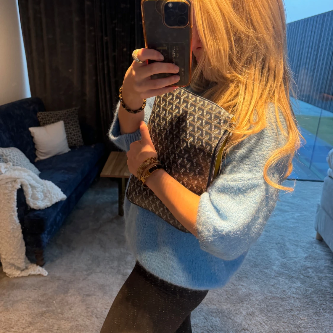 Ljusblå stickad tröja - 2