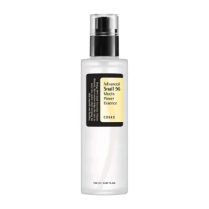 COSRX Advanced Snail 96 Mucin Power Essence - En återfuktande essence från COSRX med 96% snigelsekretfiltrat som hjälper till att reparera och återställa huden. Perfekt för att ge huden en mjuk och smidig känsla. Kommer i en praktisk pumpflaska på 100 ml. 65% kvar!