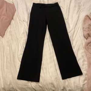 Kostym byxor  - Använda 1 gång