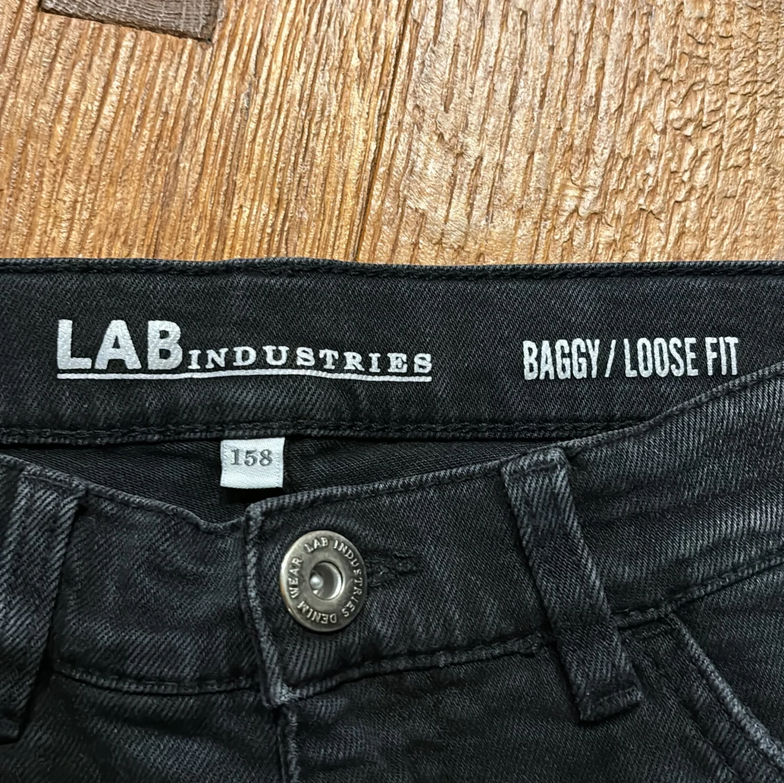 Svarta baggy jeans från LAB Industries - 92
