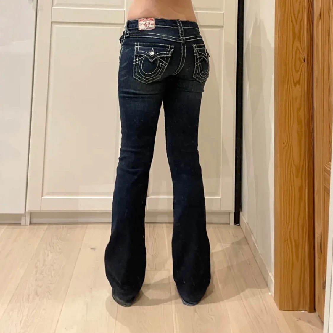 Mörkblå bootcut jeans - 90