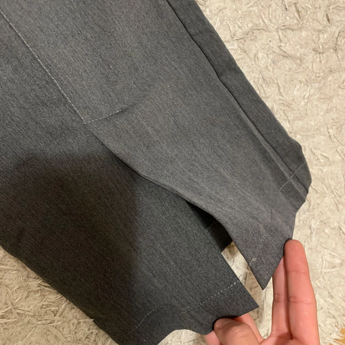 Grå byxor från Dazy - 90