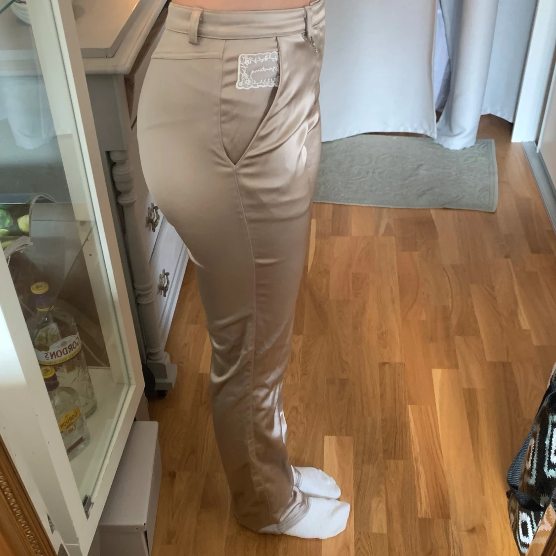 Sidenbyxor guldfärg Branting XS - 90