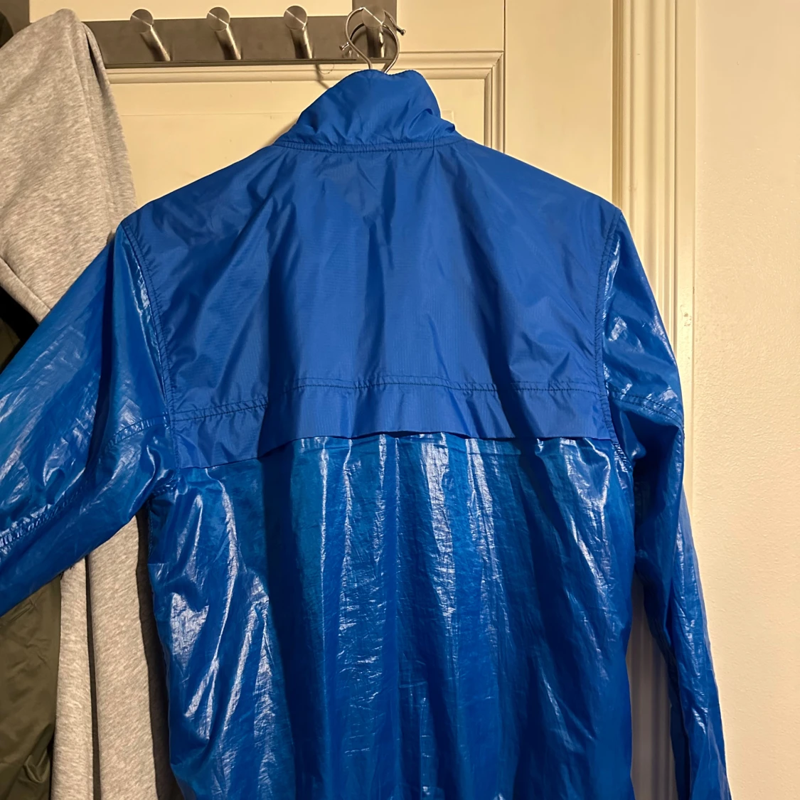 Adidas höst jacka  - 90