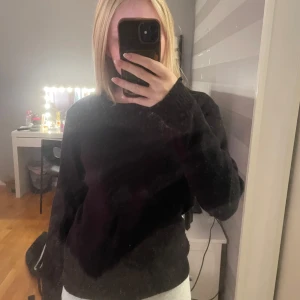 Stickad tröja vila  - Stickad tröja från vila🥰