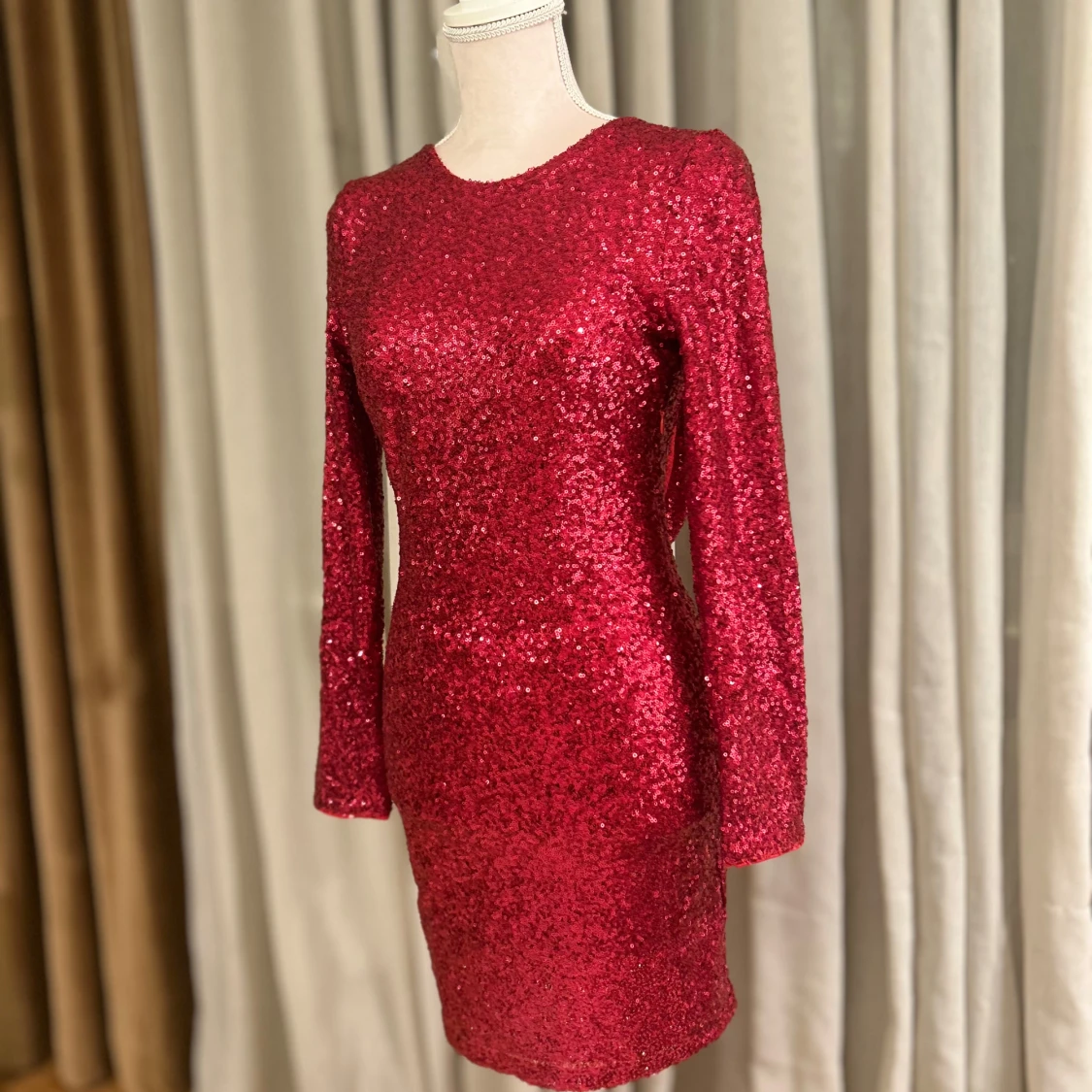 Klänning ❤️‍🔥 - 90