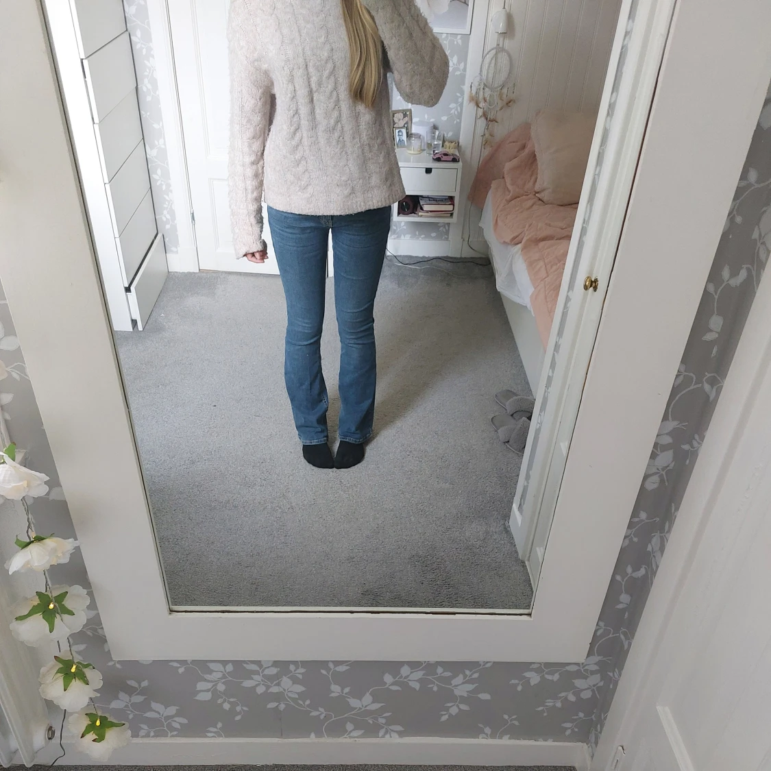 Low bootcut jeans petite