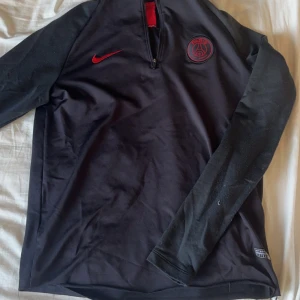 PSG fotbollströja - Svart psg fotbollströja, strlk XS 