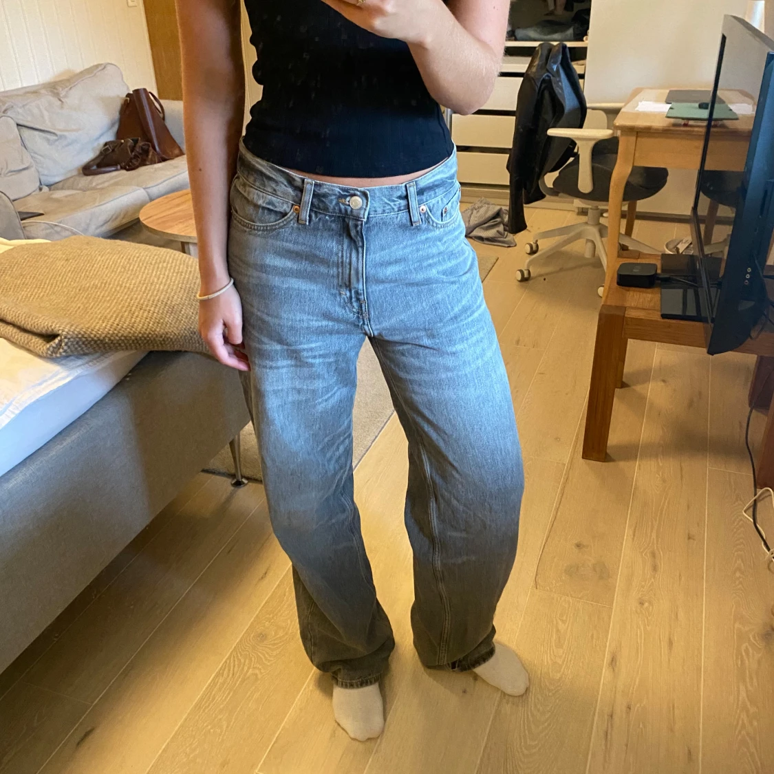 Weekday grå jeans rail - 90