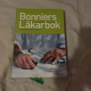 Bonniers Läkarbok  - sparsamt använd 