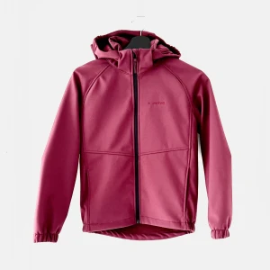 Vinröd vindjacka från Everest till ungdom - Säljer en snygg vinröd vindjacka från Everest i storlek 146/152. Jackan har en praktisk avtagbar huva och dragkedja framtill. Perfekt för blåsiga dagar med sitt TCS Windblock-material som både blockerar vind och är andningsbart. Den har långa ärmar och elastiska muddar för extra komfort. 