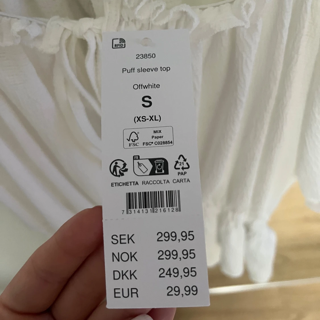 Off shoulder topp - 90