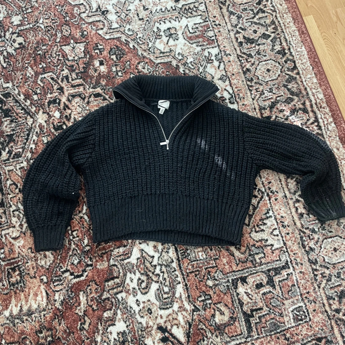 Stickad tröja halfzip 