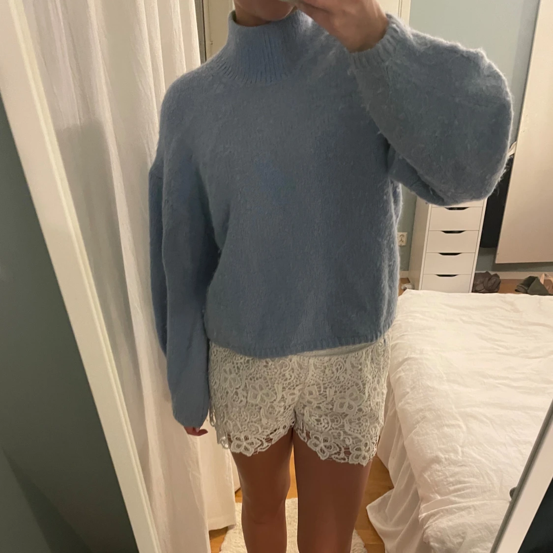 Ljusblå stickad tröja - 90