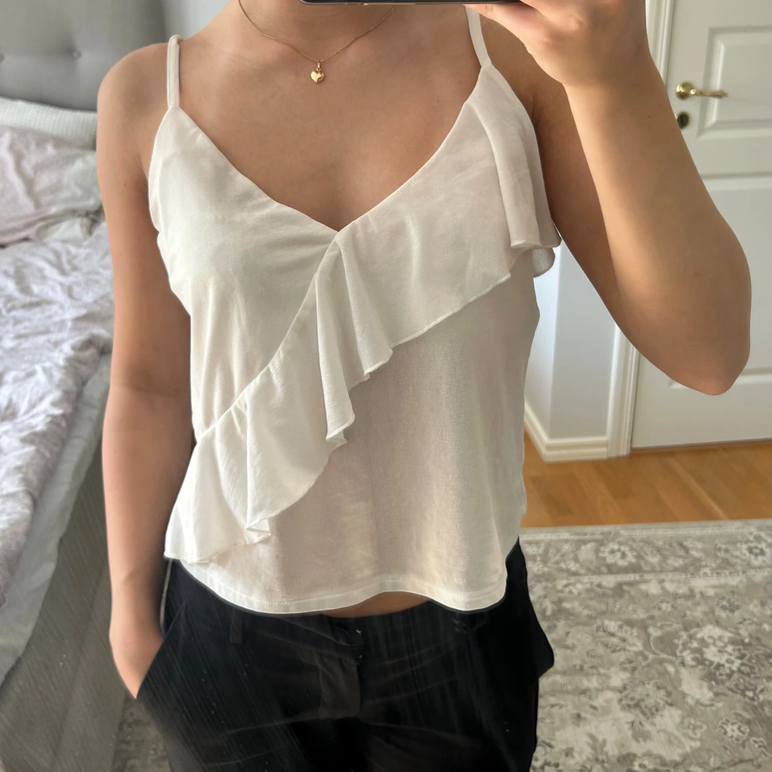 Söt volangtopp från hm - 90