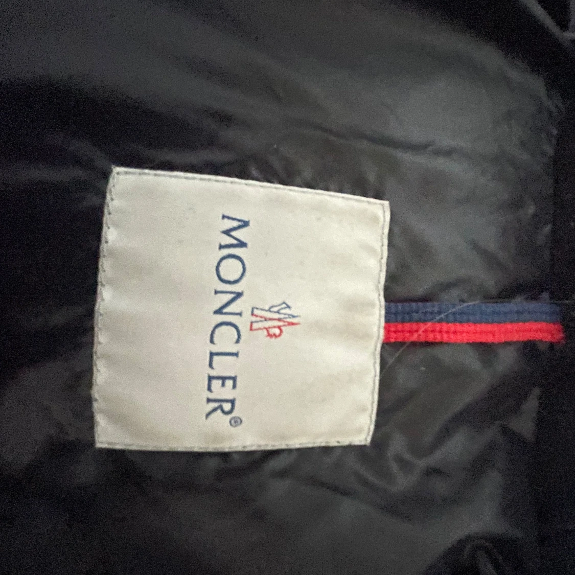 Brun Moncler jacka  - 93