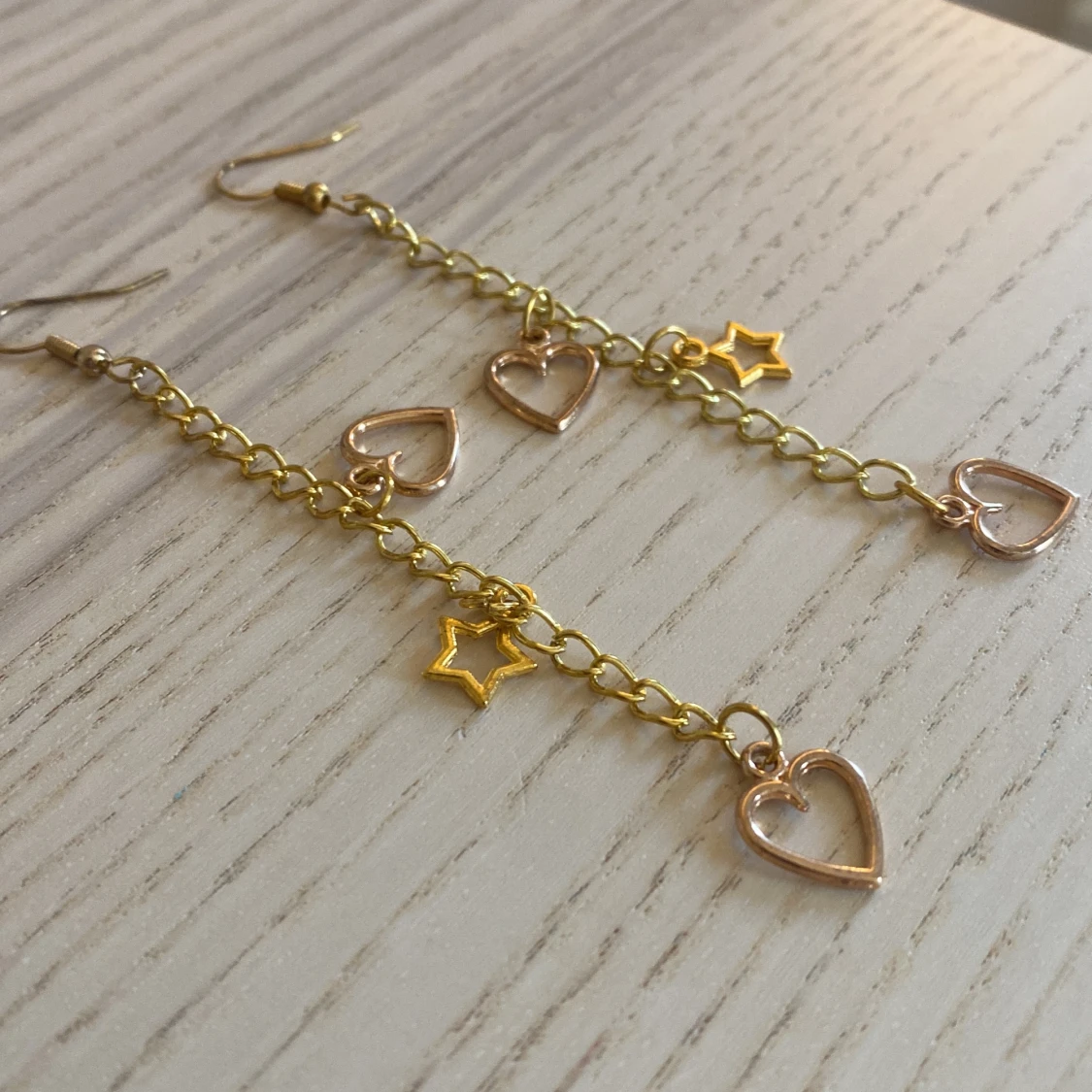 Hängande hjärt, stjärn örhängen  - 90