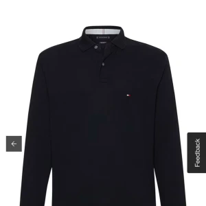 Tommy hilfiger piké  - Piké tröja, endast använd vid ett tillfälle, nypris 999kr på Åhléns