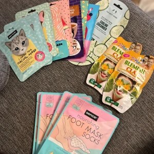 Ansiktsmasker - Massa massa olika ansiktsmasker.  4 st fotmasker 8 st sheetmask 1 st eye sheetmask 2 st clay mask