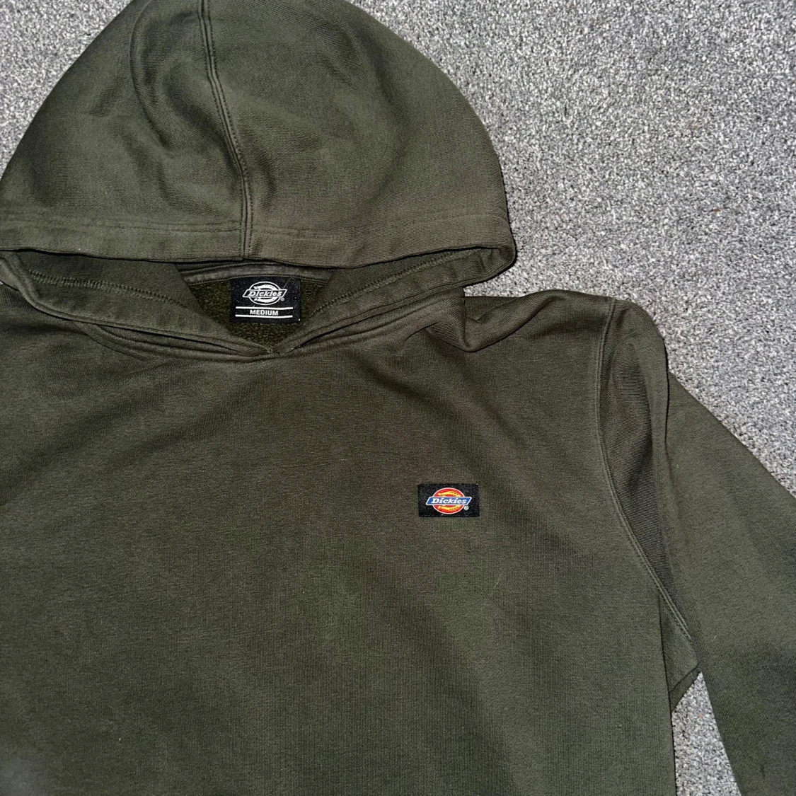 Grön hoodie från Dickies - 90