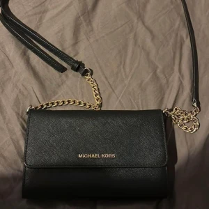 Mk väska - I jätte bra skick den är som ny