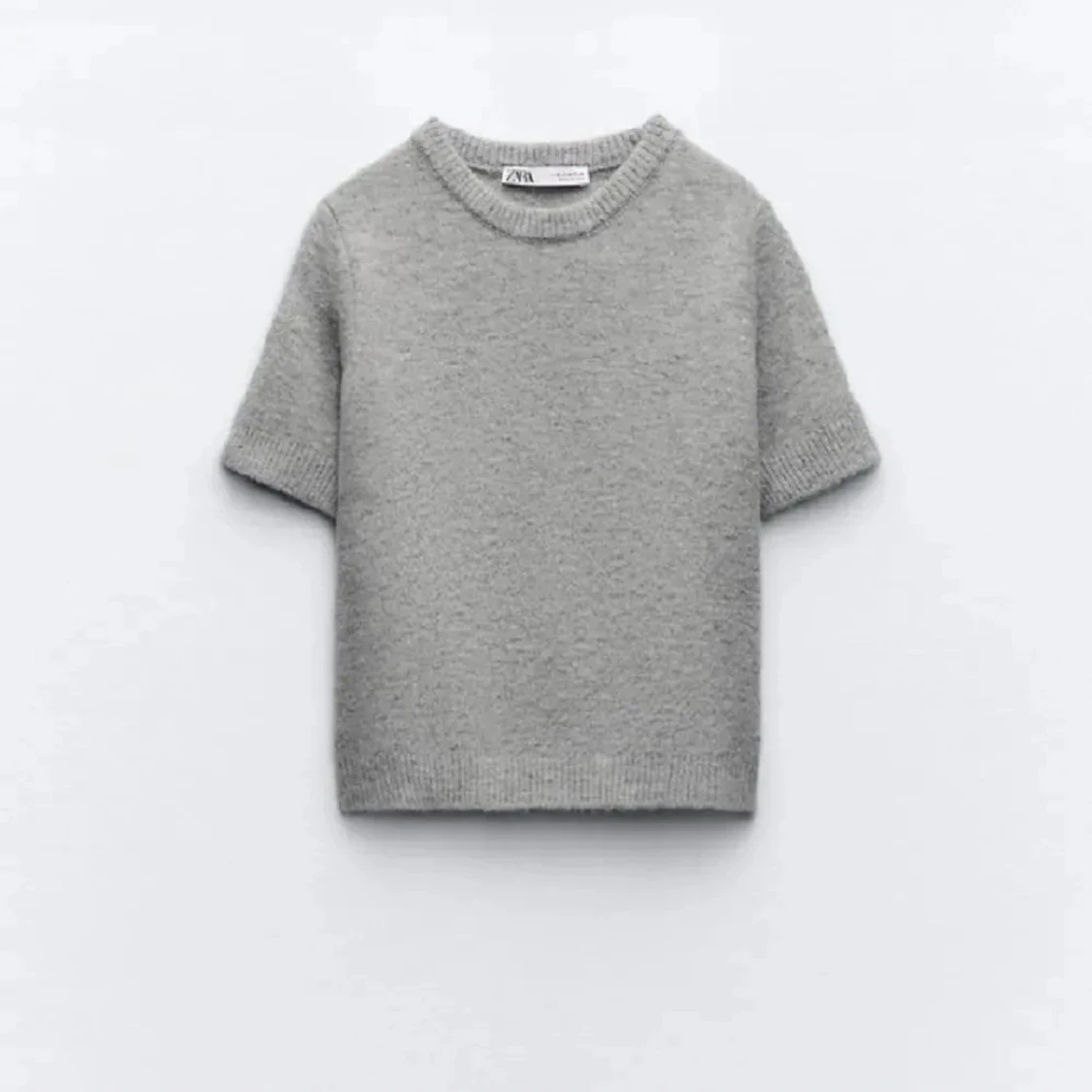 Grå stickad tröja från Zara - 91