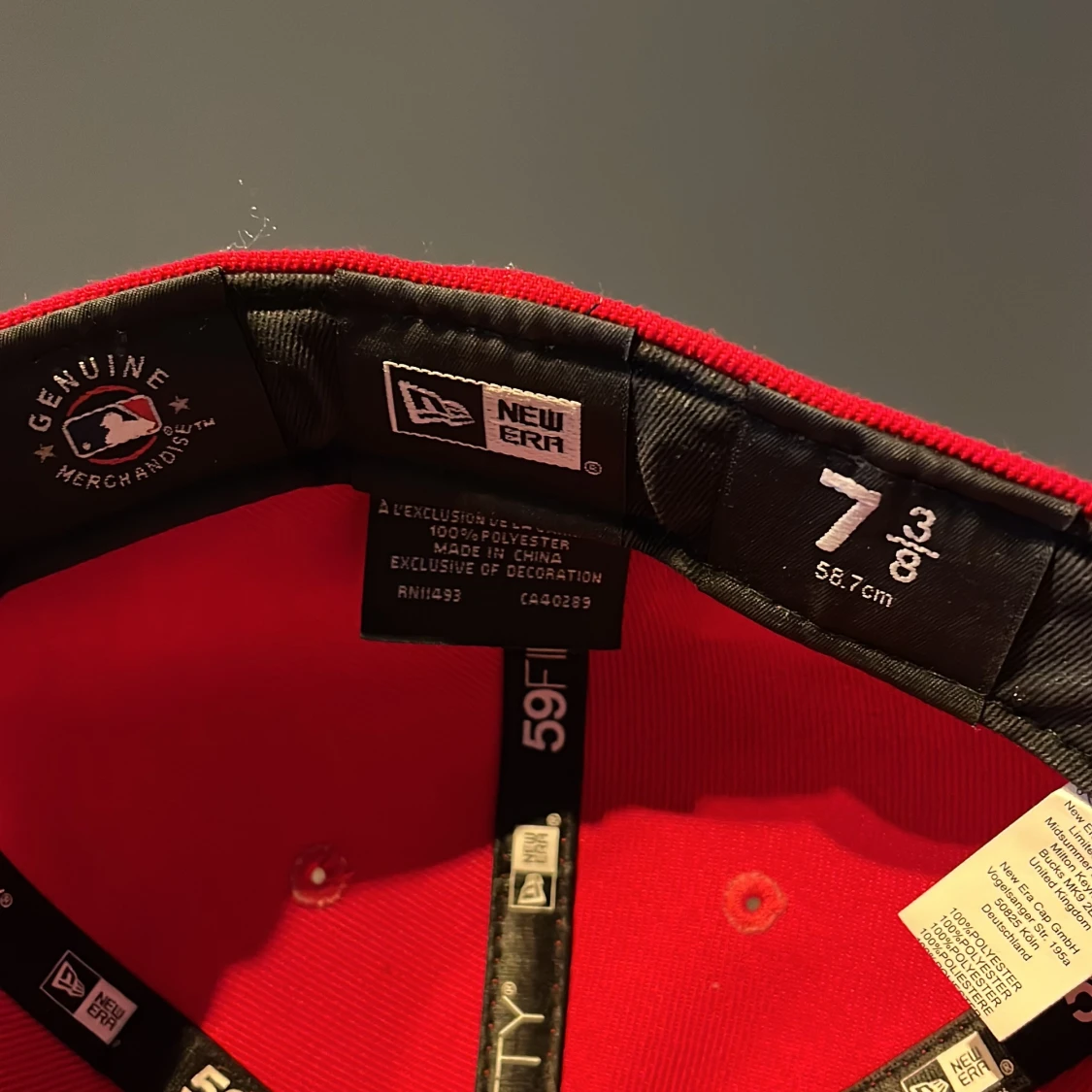 Röd keps från New Era - 92