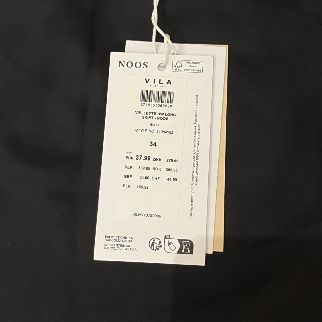 Svart långkjol från VILA - 92
