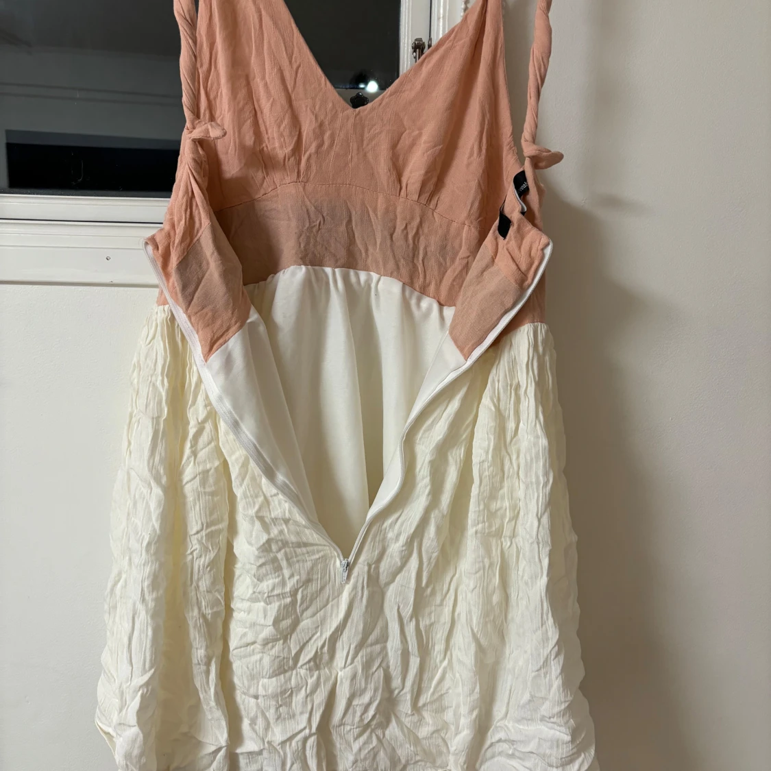 Tvåfärgad klänning från a&a - 93