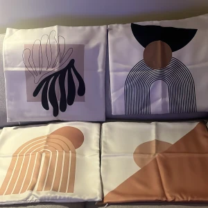 Kuddfodral - Fyra stycken kuddfodral i Nordisk stil! Aldrig använda