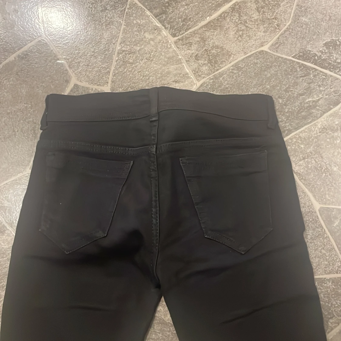 Svarta bootcut byxor - 90