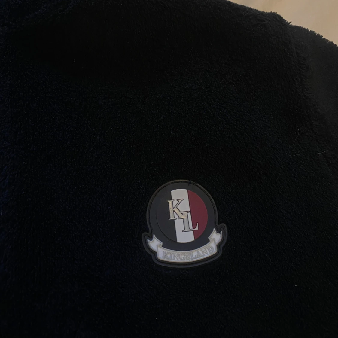 Svart fleecejacka från Kingsland - 90