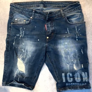 Dsquared2 shorts - Storlek M