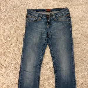 Lågmidjade jeans  - Snygga lågmidjade jeans från big star, strl S ⭐️ skriv privat vid frågor eller intresse 