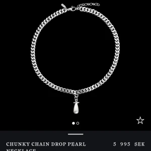 Chunky Chain Drop Pearl Necklace - Kollar intresset på mitt marianilsdotter halsband, köpte det för 5995 kr