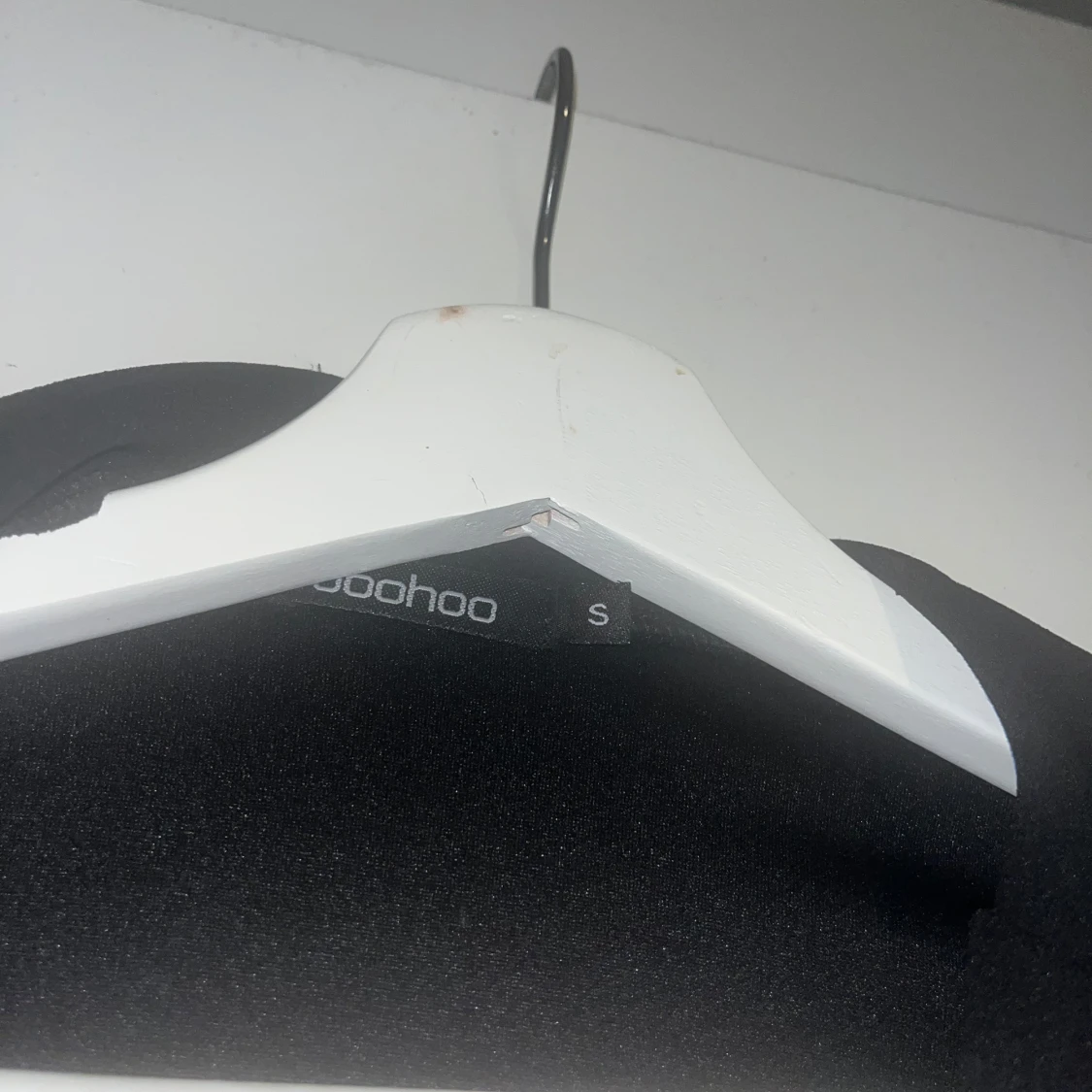 Svart kappa från Boohoo - 1