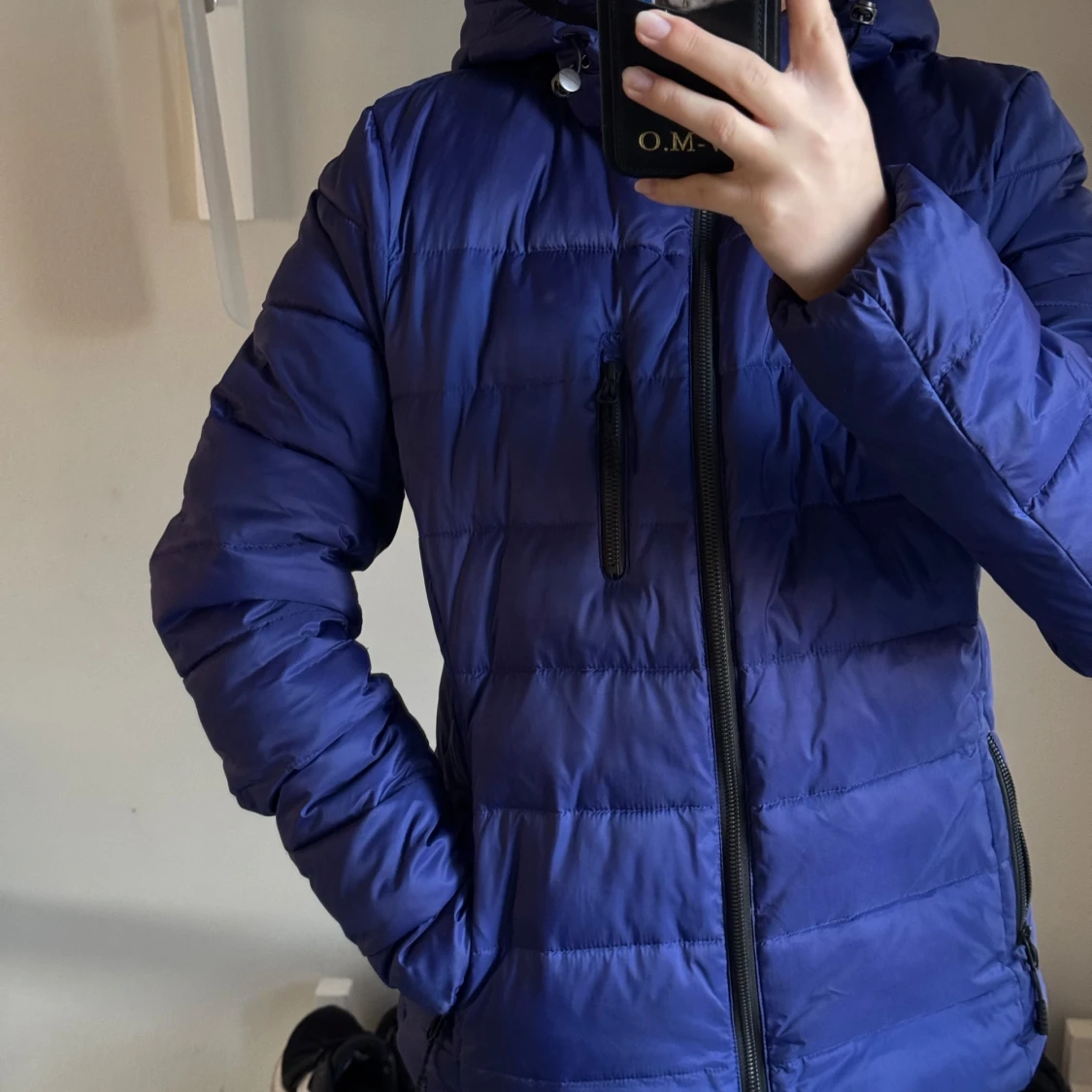 Blå pufferjacka från H Collection  - 91